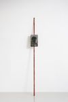 Anton Munar. Aquí estoy / Here I am, 2024-25. Oil on linen with textile frame, on pigmented wooden stick. 270 x 24,5 x 3,5 cm. Christian Andersen